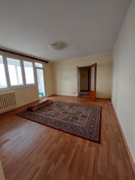 Teiul Doamnei x Colentina aproape de sectia 7 politie