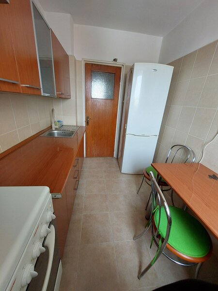 Teiul Doamnei x Colentina aproape de sectia 7 politie